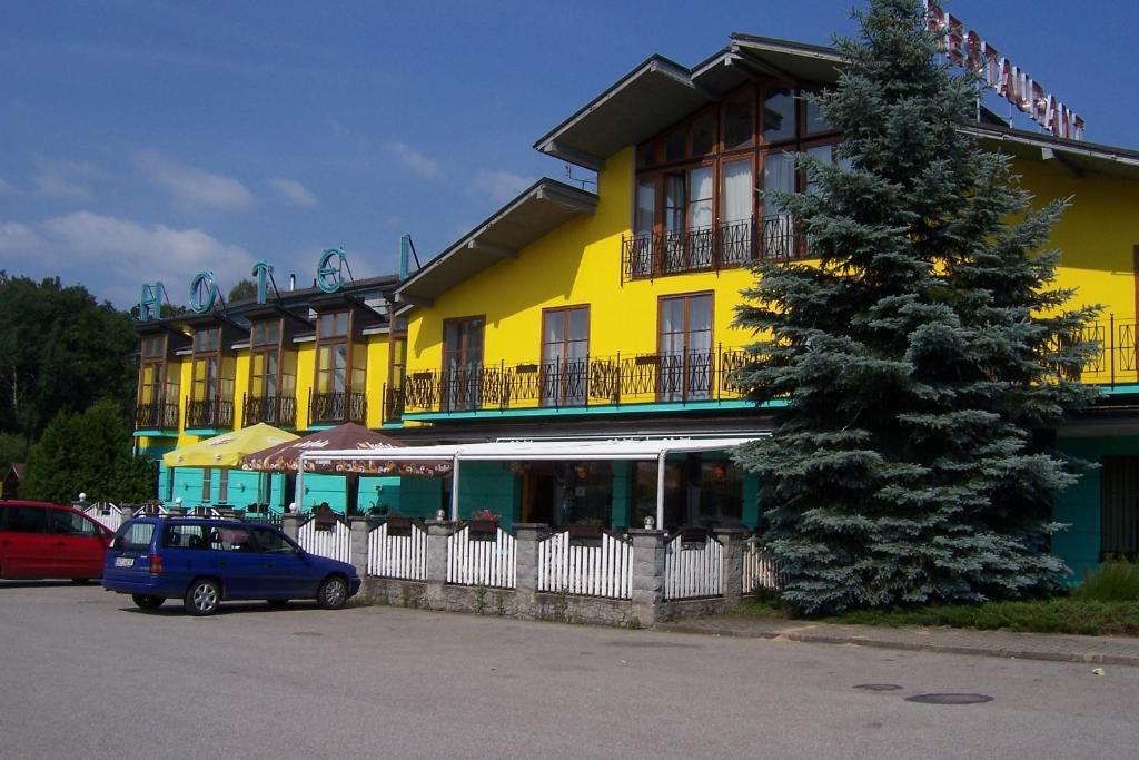 Hotel Sloup Soběslav Exteriör bild